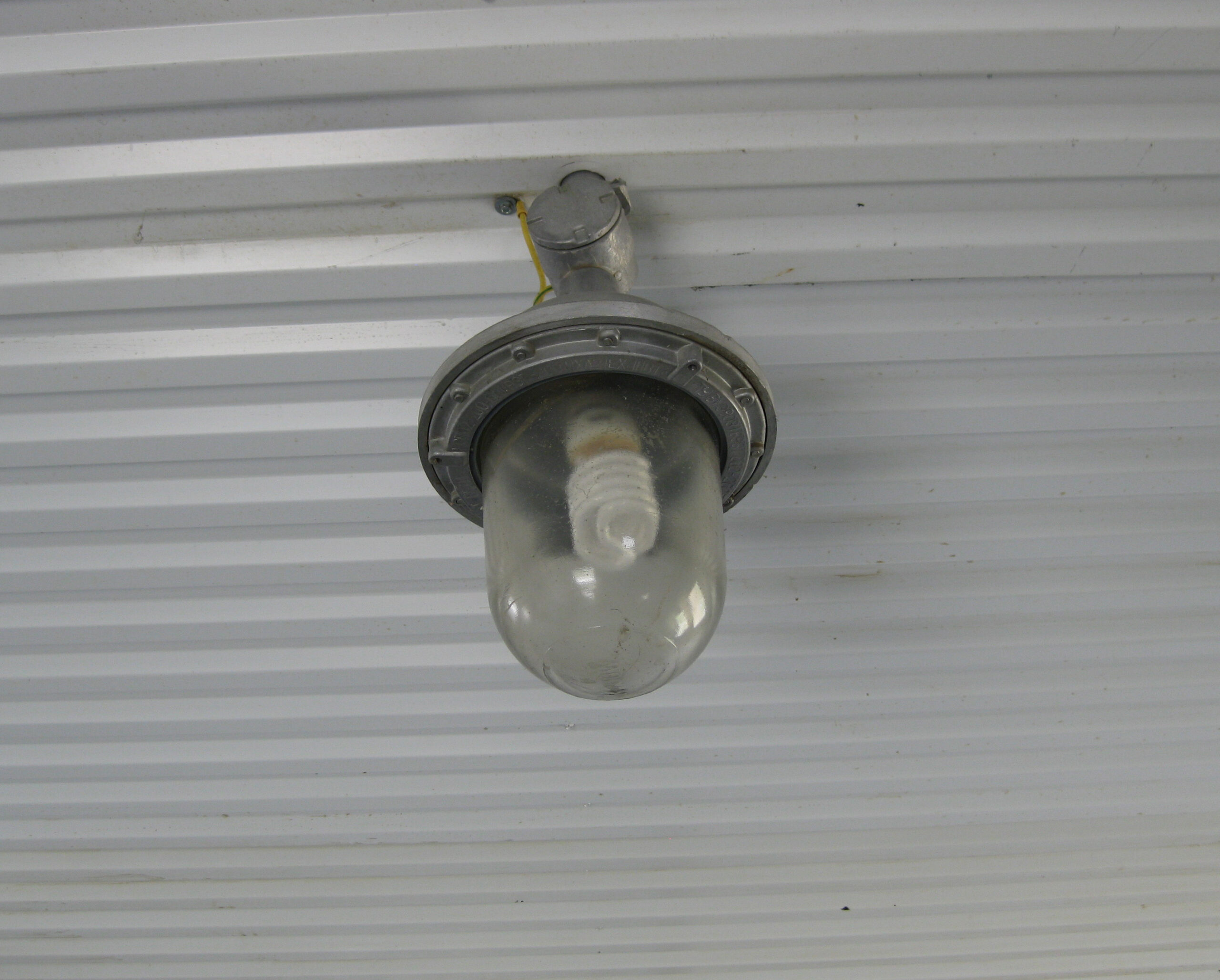 LE Industrial Ind for vb oil ref 100 scaled